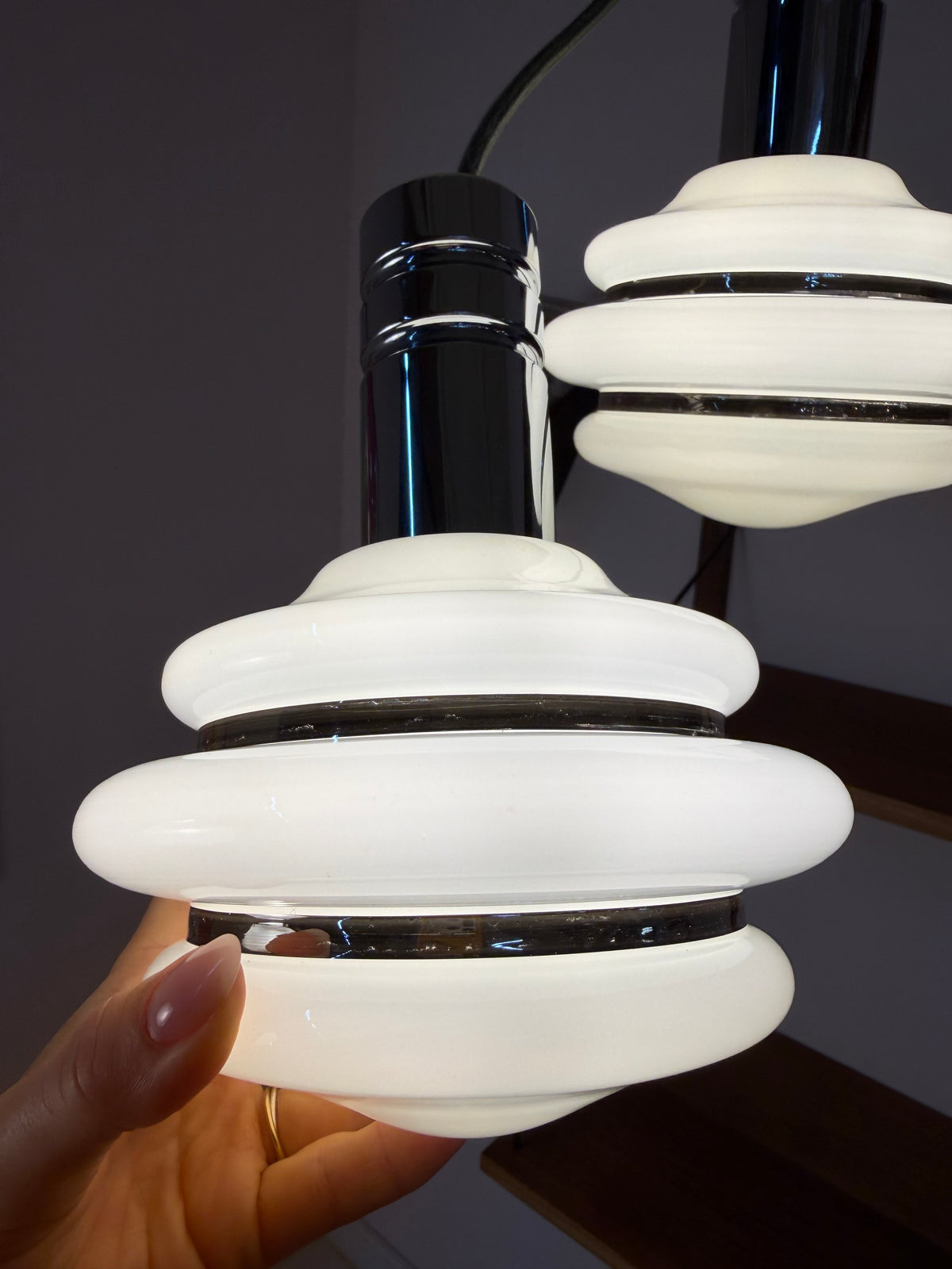 Hängelampe weiß Chrom Glas