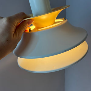 Lamellenlampe weiß gelb von Lyskær