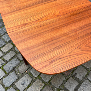 Esstisch Teak verlängerbar mit eingehängten Platten