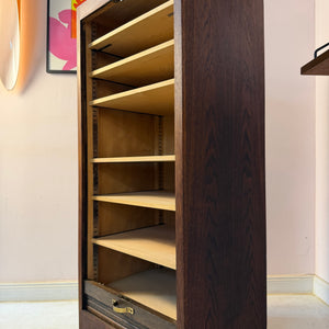 Rollladenschrank mit Messinggriff & Schloss von Soennecken
