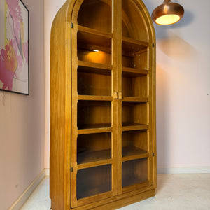 Rundbogen Vitrine Teak von Dyrlund