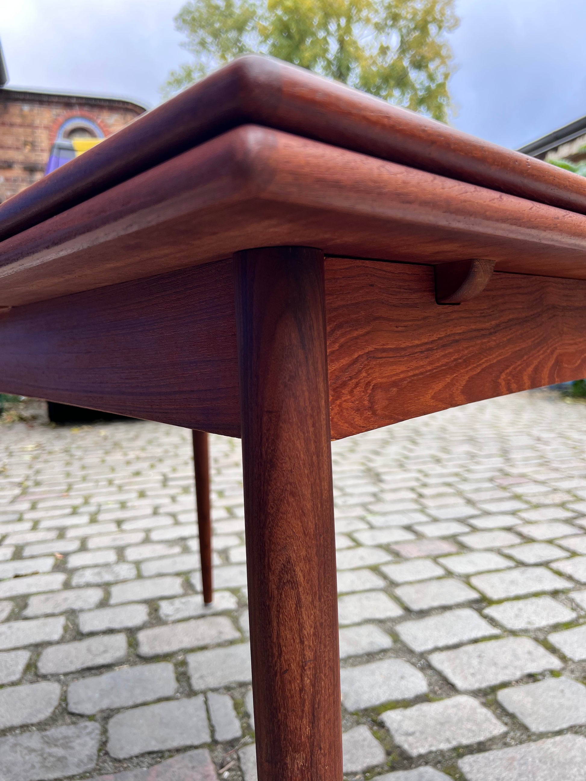 Esstisch Teak ausziehbar aus Dänemark
