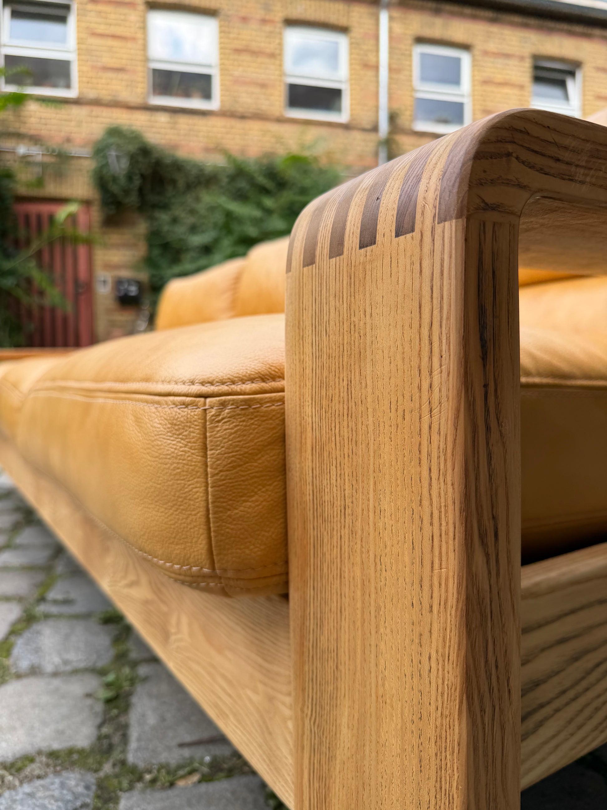 3-Sitzer Sofa gelb Echtleder Holz von Rolf Benz
