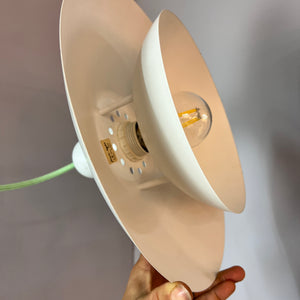Lamellenlampe weiß von Formlight aus Dänemark