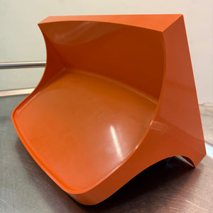 Wandregal orange Kunststoff mit Garderobenhaken