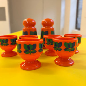 Set: 6x Eierbecher, Salz- und Pfefferstreuer orange von EMSA