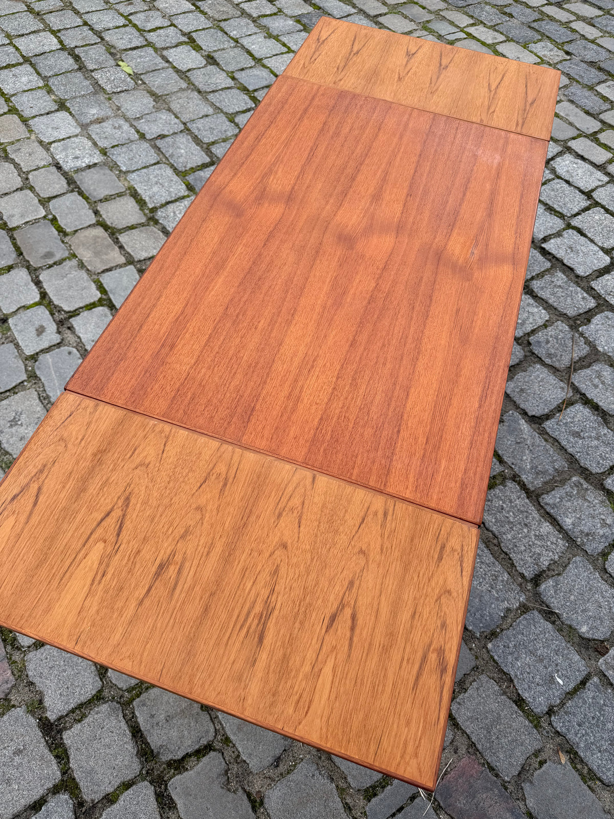 Kleiner, ausziehbarer Esstisch Teak aus Dänemark