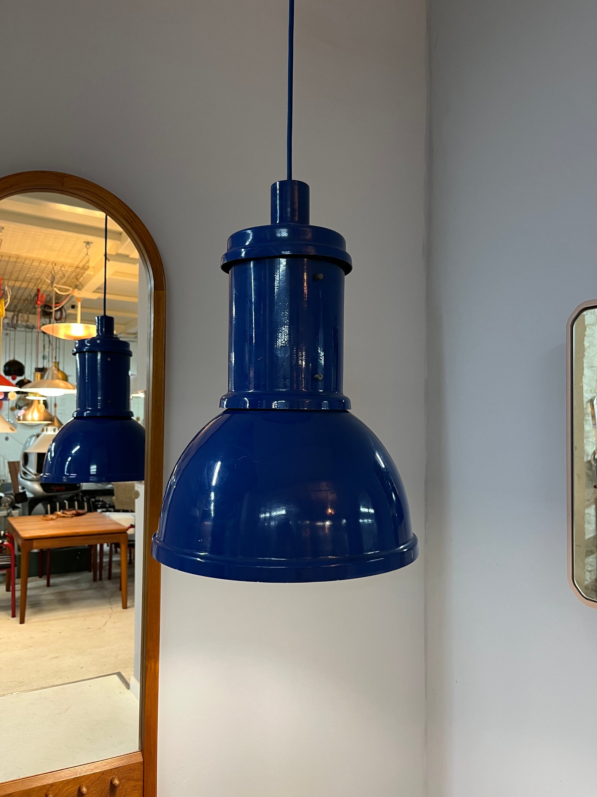 Industrielampe blau Metall