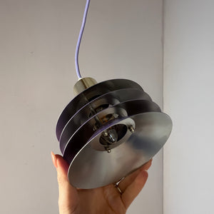 Lamellenlampe Modell Siam lila silber von Design Light