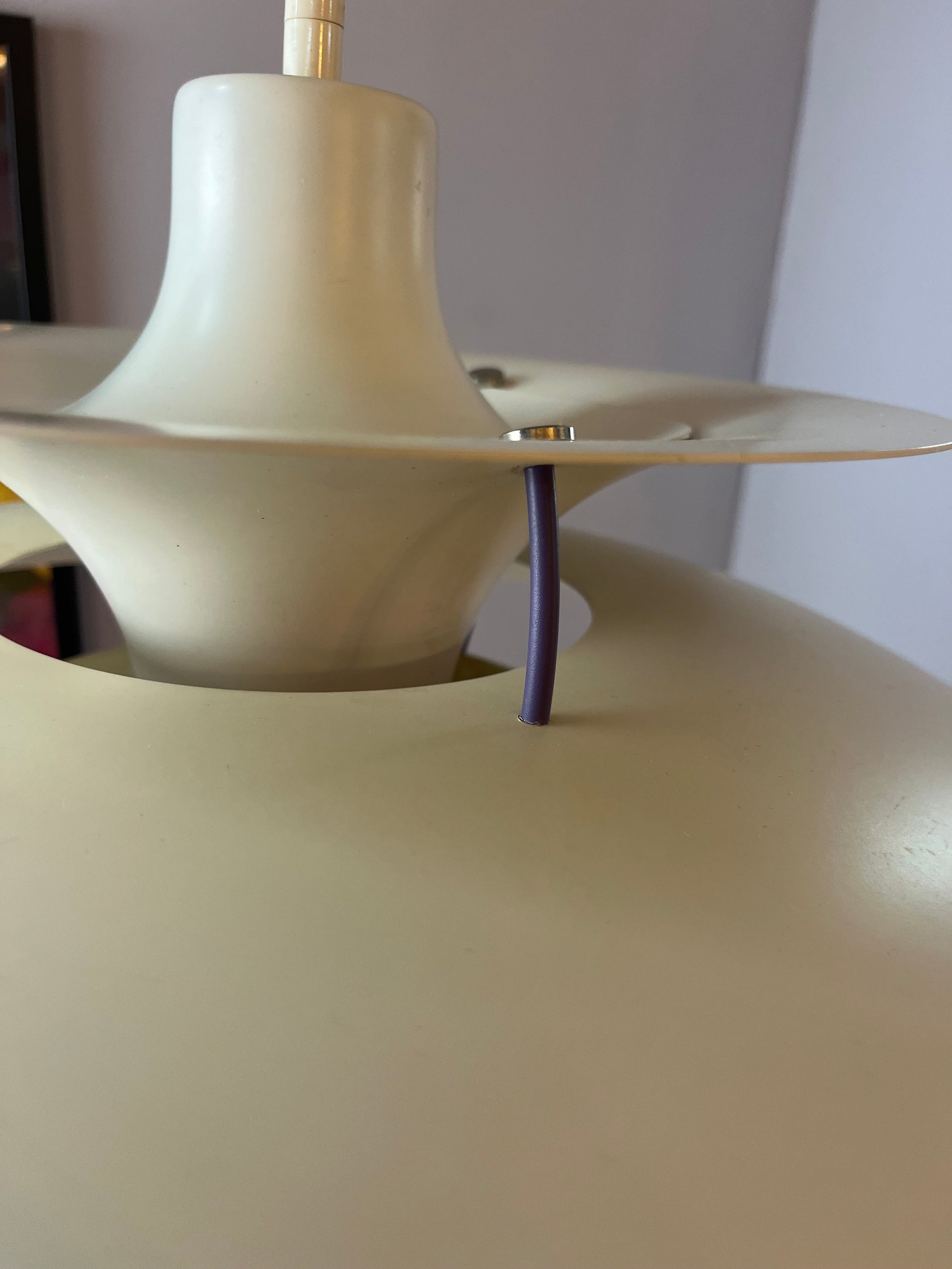 Lamellenlampe PH5 weiß von Poul Henningsen für Louis Poulsen