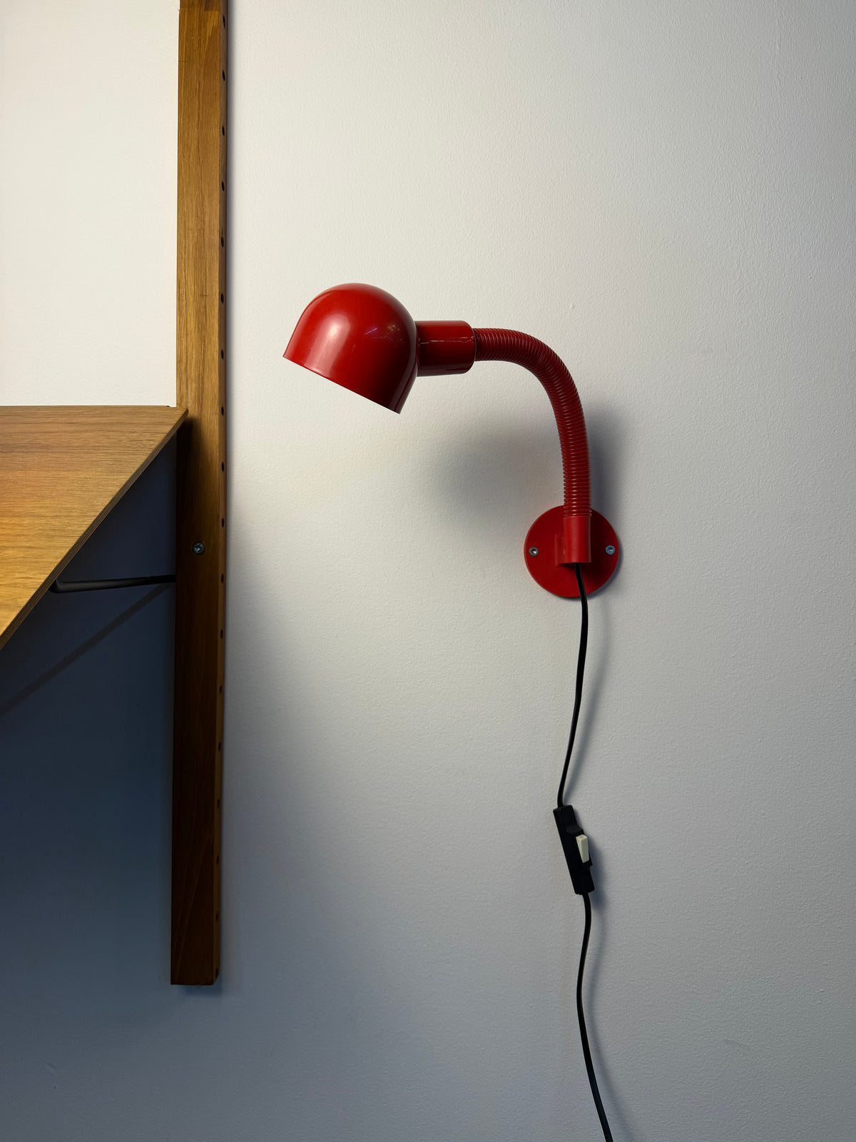 Wandlampe rot von Laoni