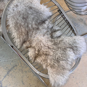 Freischwinger Modell Egg Chair mit Fell von Gastone Rinaldi