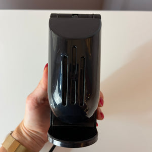 Tisch- und Wandlampe Manon schwarz von Yamada Shomei