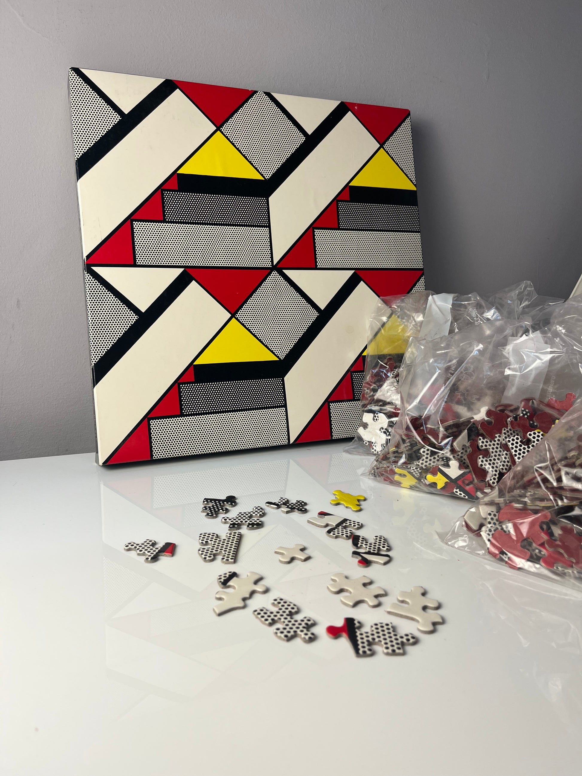 Puzzle "Modular Painting With Four Panels No. 5" von Roy Lichtenstein für Springbok Editions