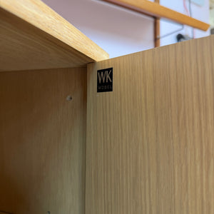 Schrank Eiche mit neuen Chromfüßen von WK Möbel