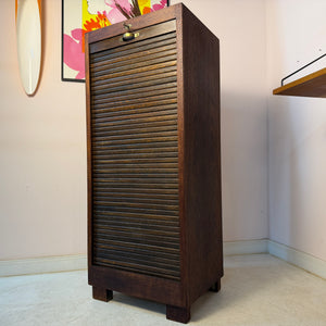 Rollladenschrank mit Messinggriff & Schloss von Soennecken
