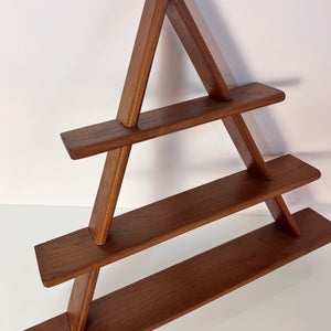 Dreieck Wandregal Teak aus Dänemark
