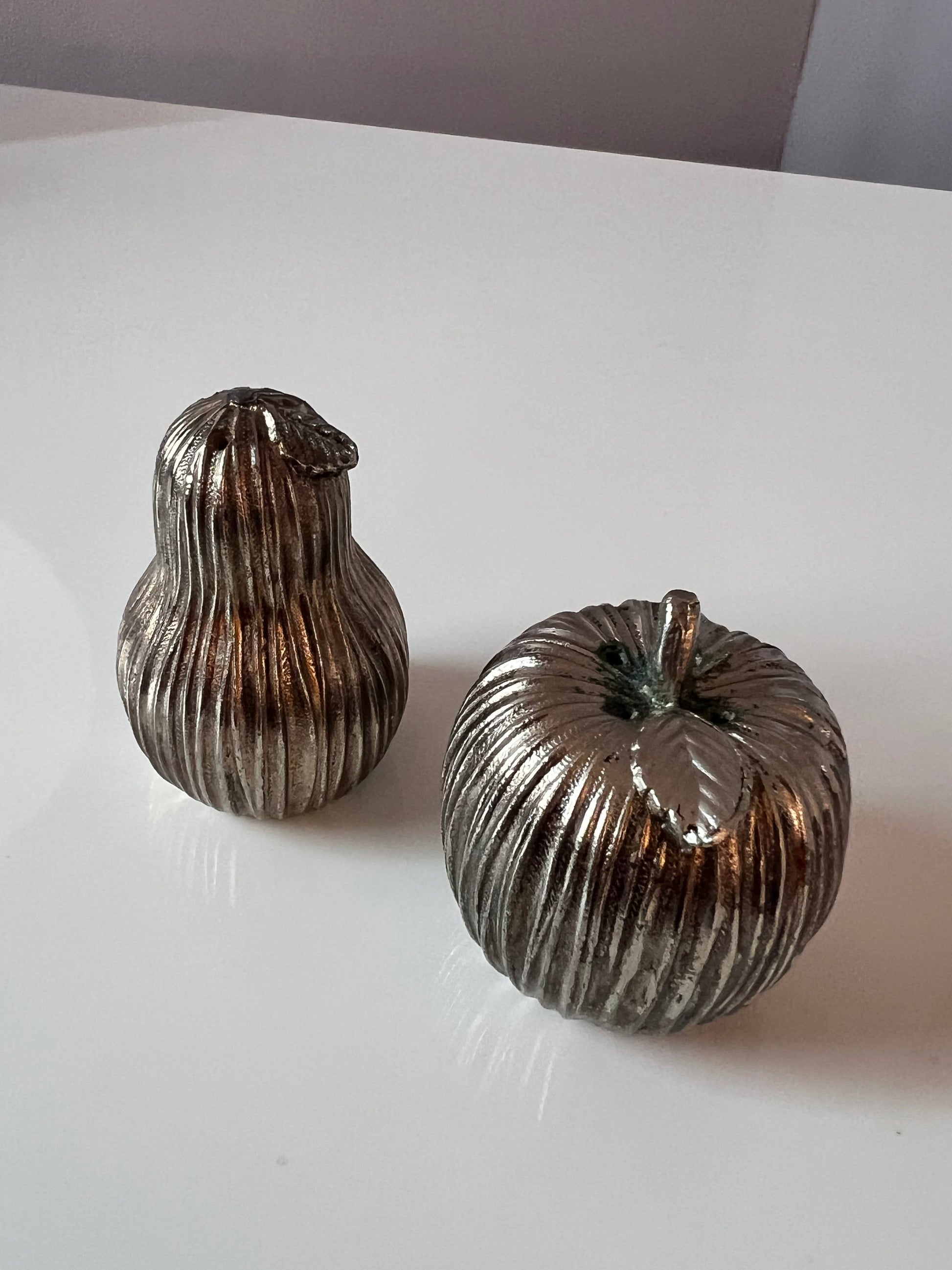 Salz- und Pfefferstreuer Apfel und Birne