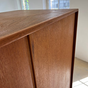 Großer Kleiderschrank Teak von rt Möbel