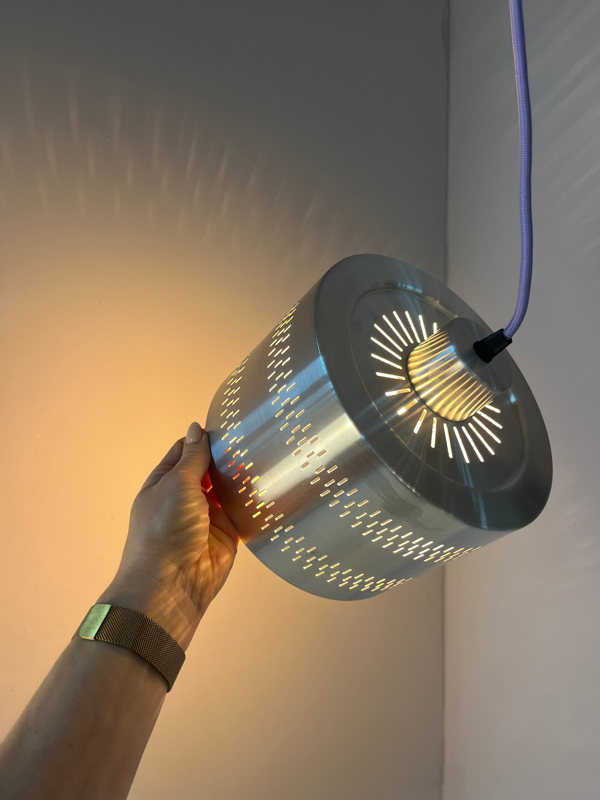 Hängelampe silber Aluminium aus Dänemark