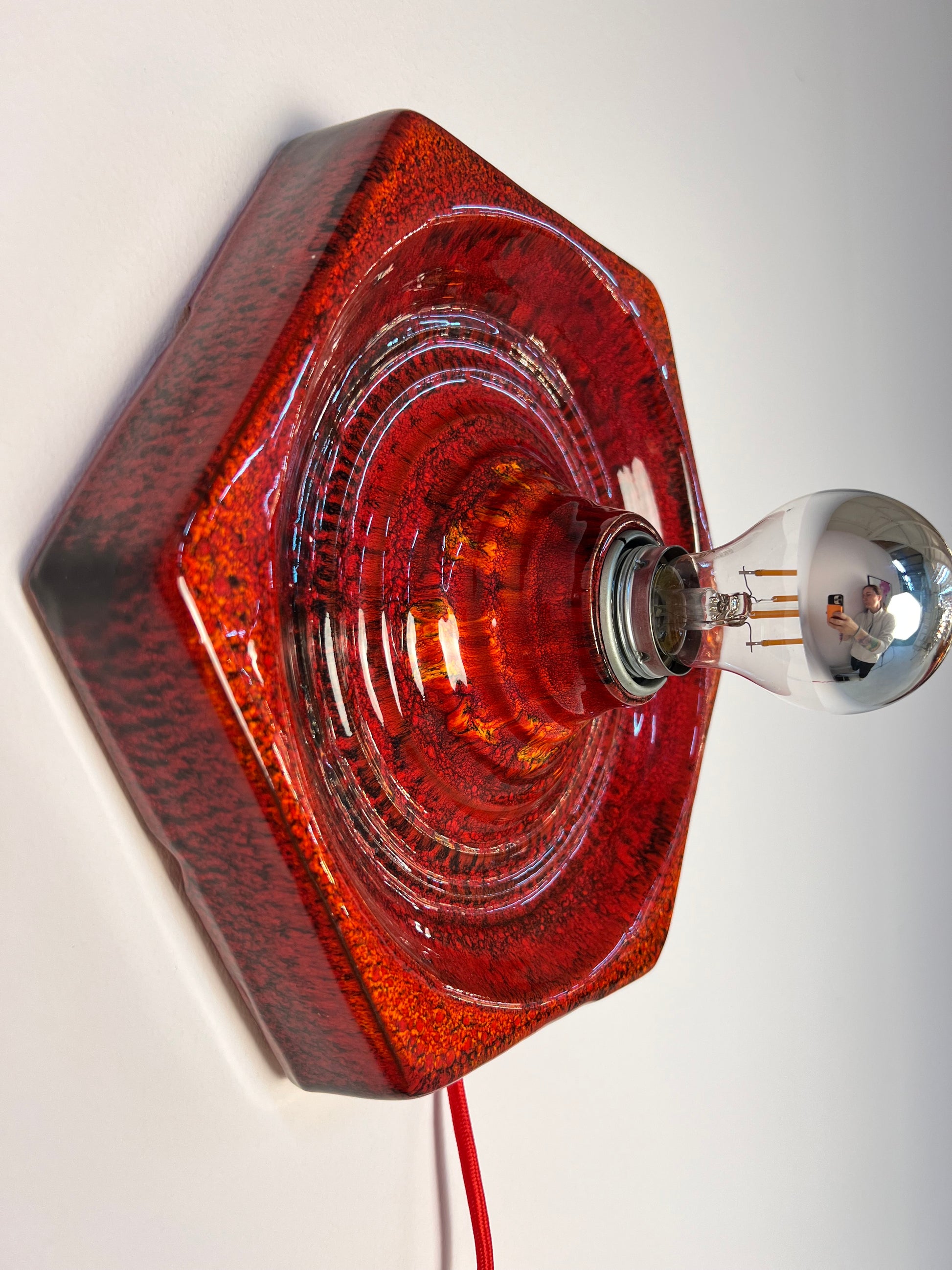 Wandlampe rot Keramik von Hustadt Leuchten