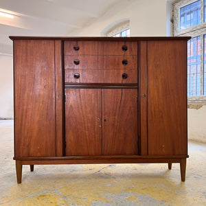 Highboard / Flurschrank Teak aus Dänemark