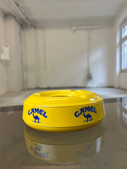 Aschenbecher Camel gelb von Mebel Italy