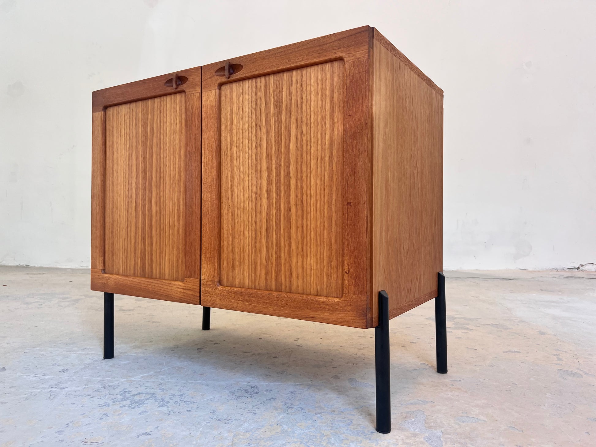 Schrank Teak von H. W. Klein für Bramin
