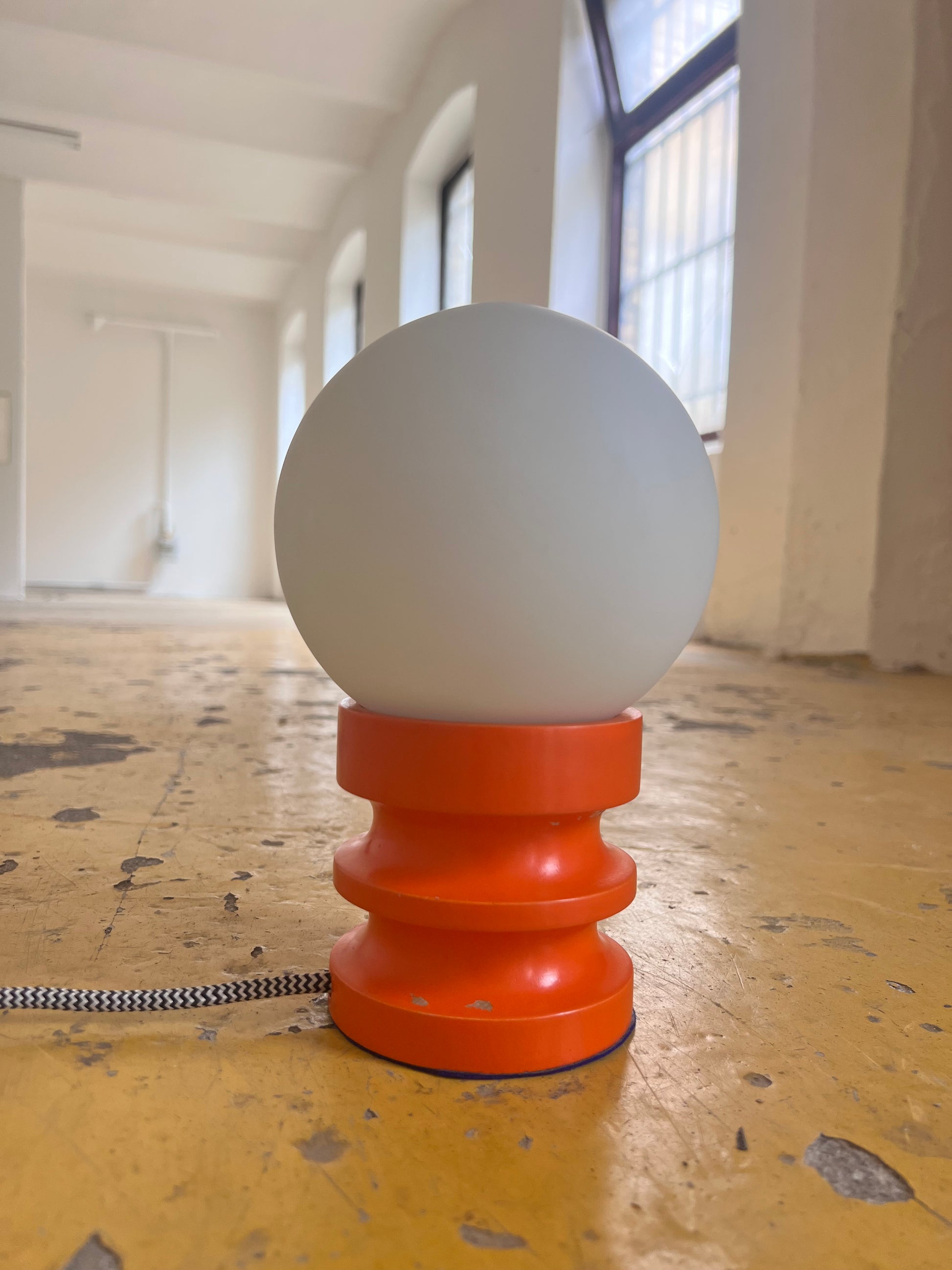 Tischlampe Opalkugel