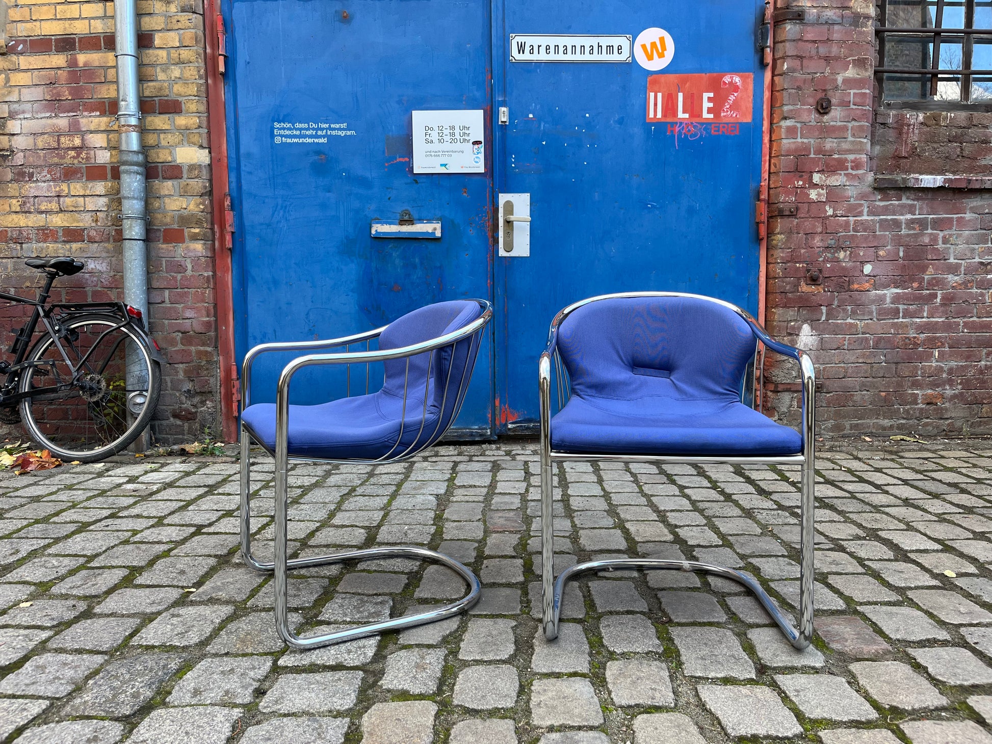 Set: 2x Freischwinger Chrom blau von Gastone Rinaldi für Alma