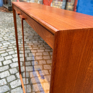 Vitrine Teak mit Hairpin Legs