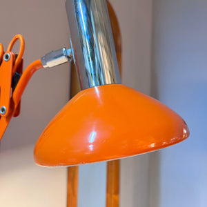 Wandlampe orange von Hustadt Scherenlampe