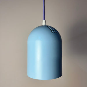 Hängelampe hellblau neu lackiert