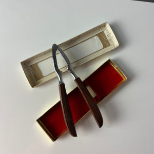 Nussknacker Teak in Originalverpackung