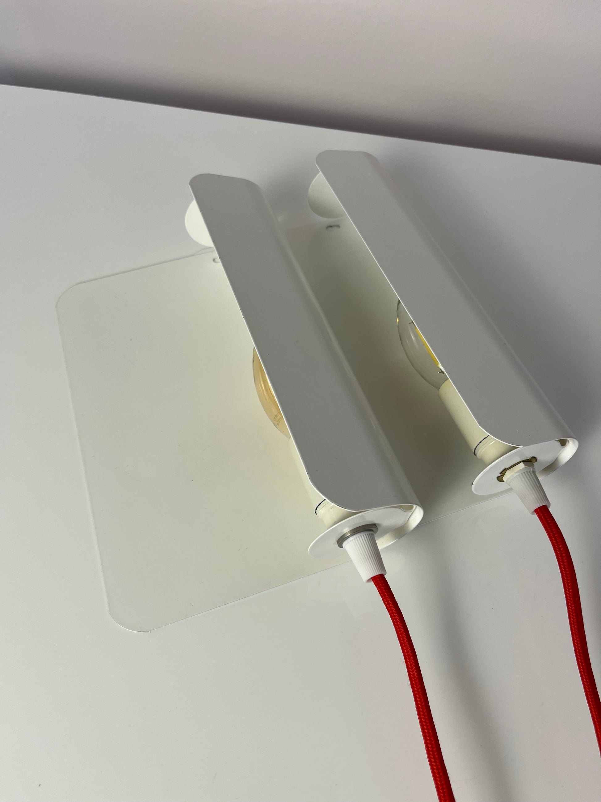 Wandlampe Typ 107 weiß von Darø