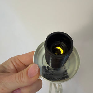 Tischlampe Spirale weiß von Massive Lighting