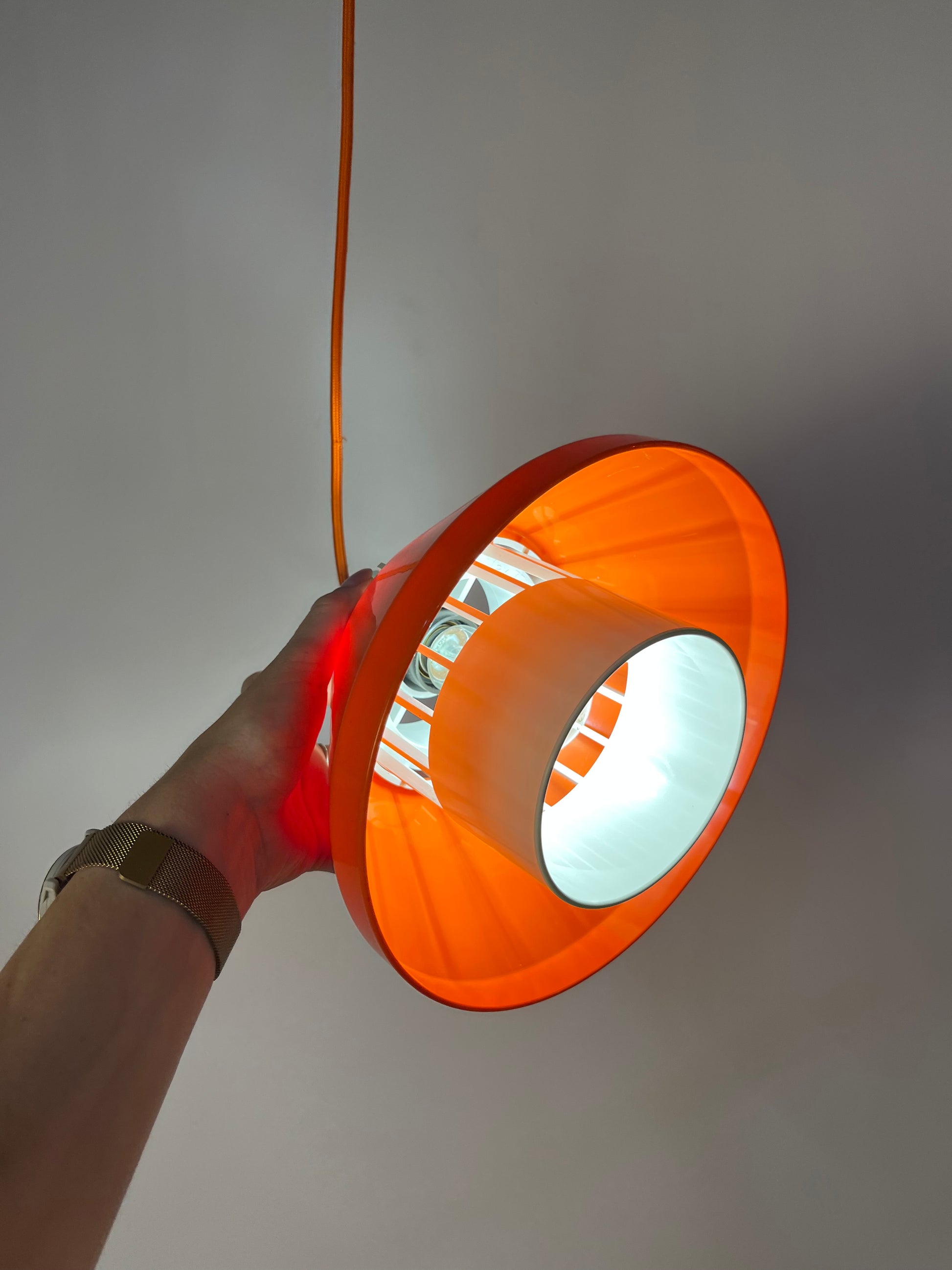 Hängelampe Modell 854 orange Kunststoff von Lyskær Belysning