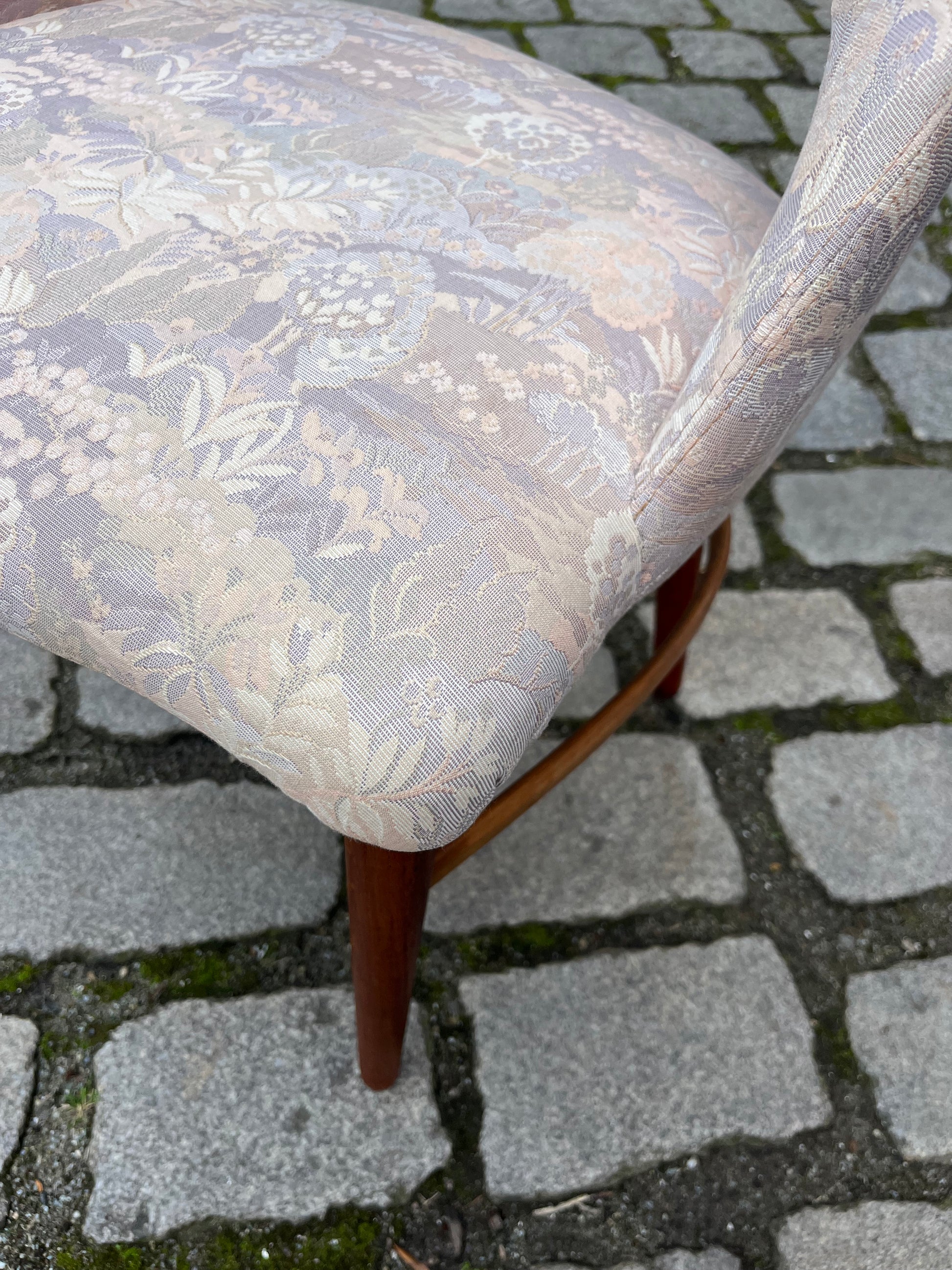 „Vanity Chair“ von Frode Holm für Illums Bolighus Dänemark