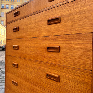 Tallboy Kommode Eiche mit Doppelgriffen von Holger Jensen für FDB Møbler