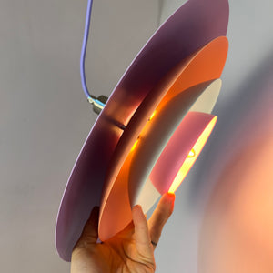 Lamellenlampe neu lackiert flieder peach pink aus Dänemark