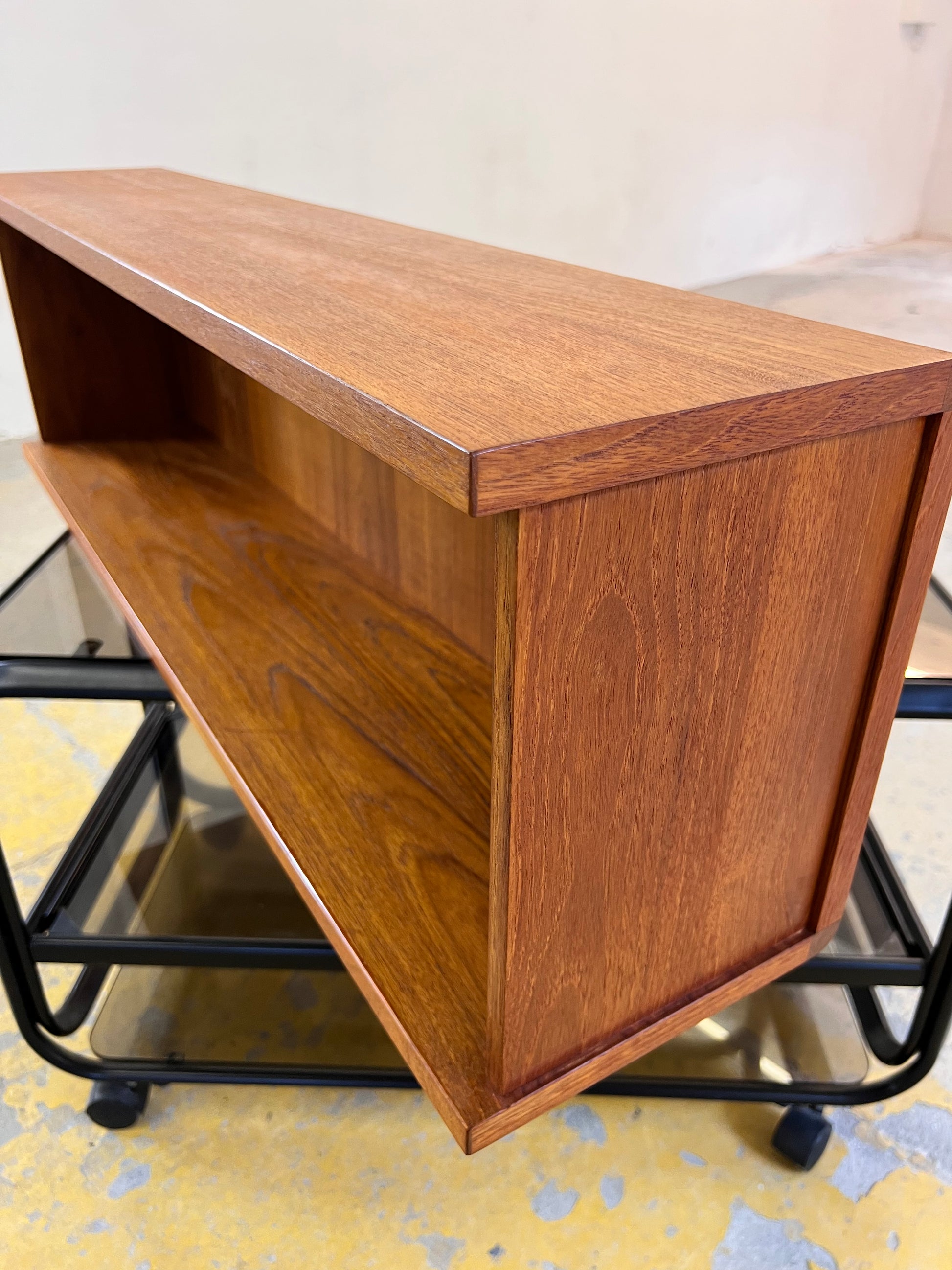 Schmales Regal Modul Teak