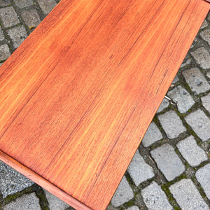 Kommode Teak mit Schloss aus Dänemark