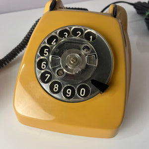 Telefon FeTap 611-2a gelb mit Wählscheibe und Kabel