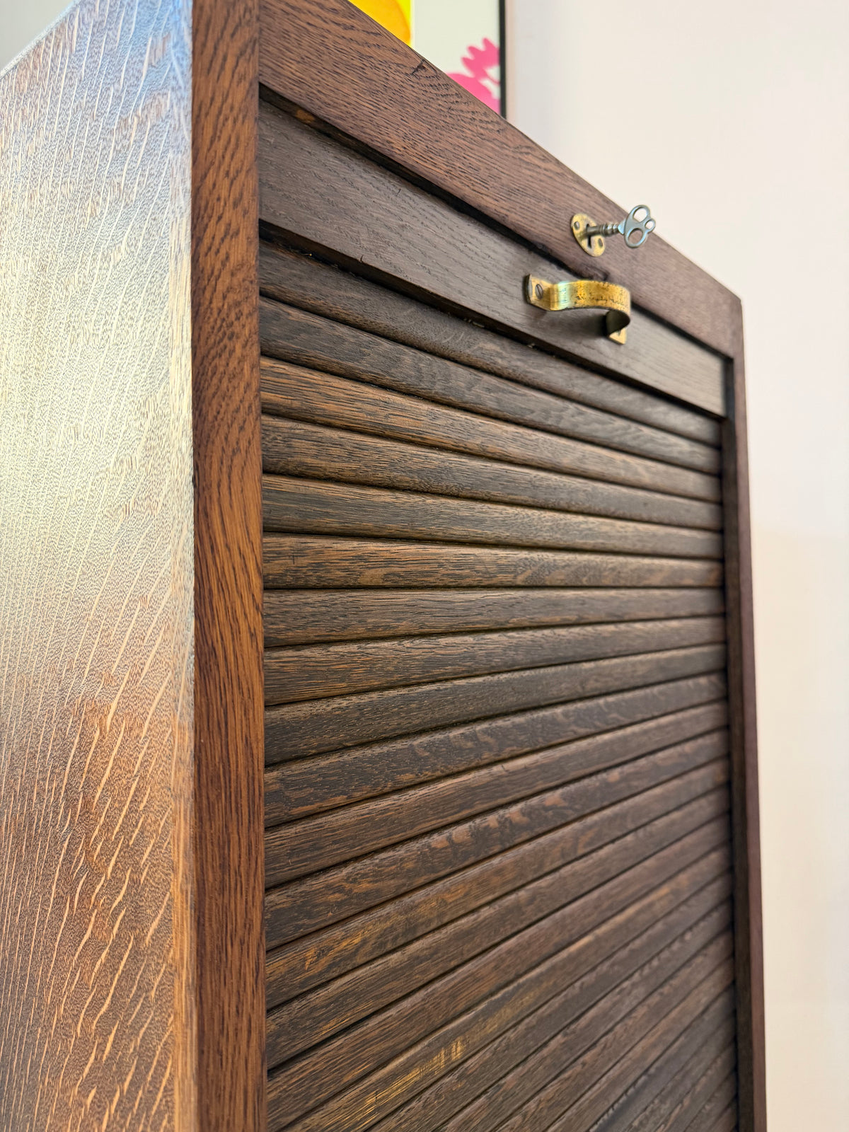 Rollladenschrank mit Messinggriff & Schloss von Soennecken