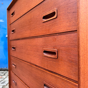 Kommode Teak mit 7 Schubladen aus Dänemark