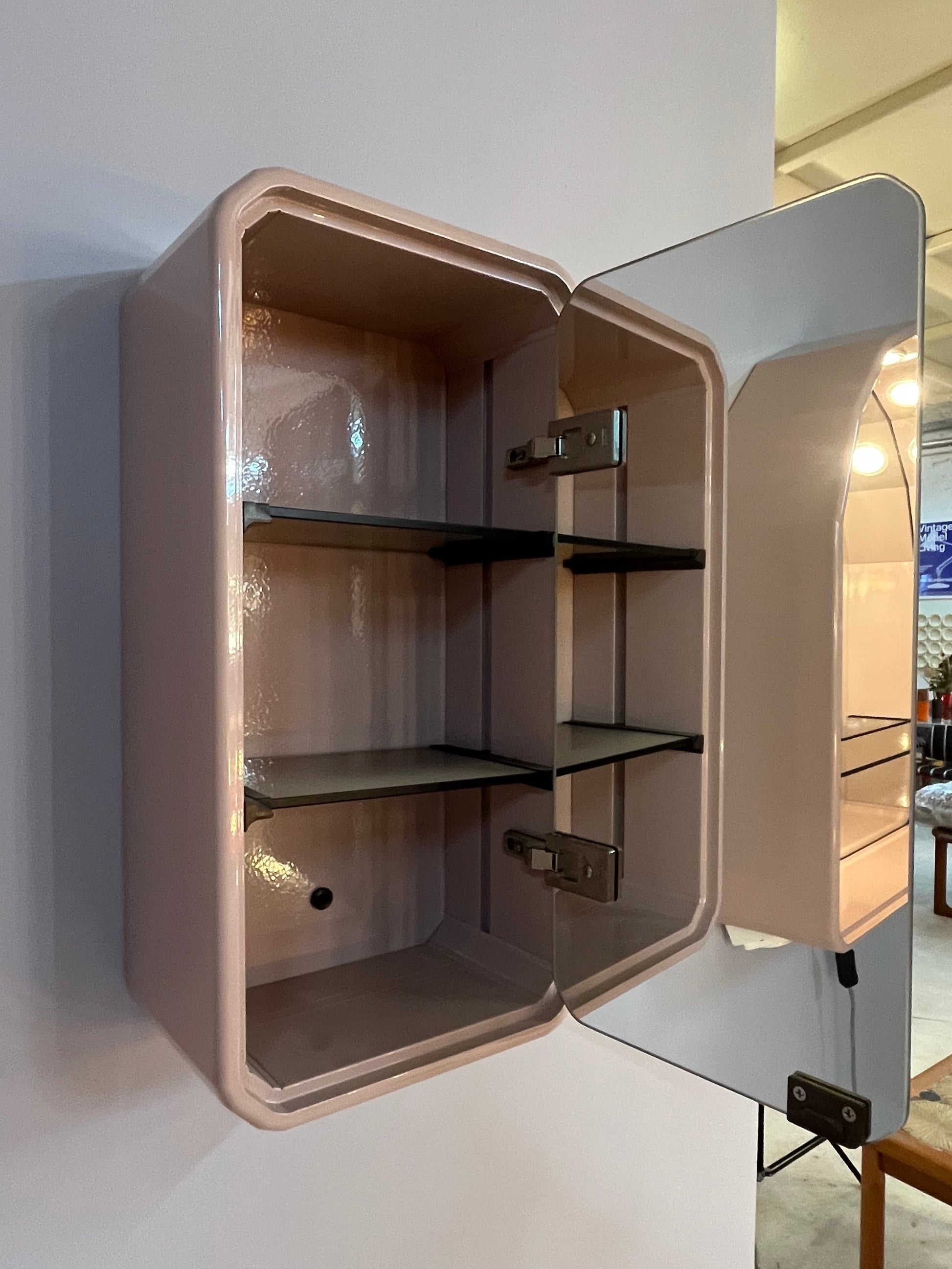 Set: Spiegelschrank rosa von Duscholux