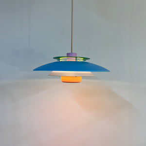 Lamellenlampe neu lackiert, Dänemark
