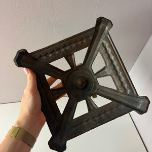 Tannenbaumständer grün Gusseisen