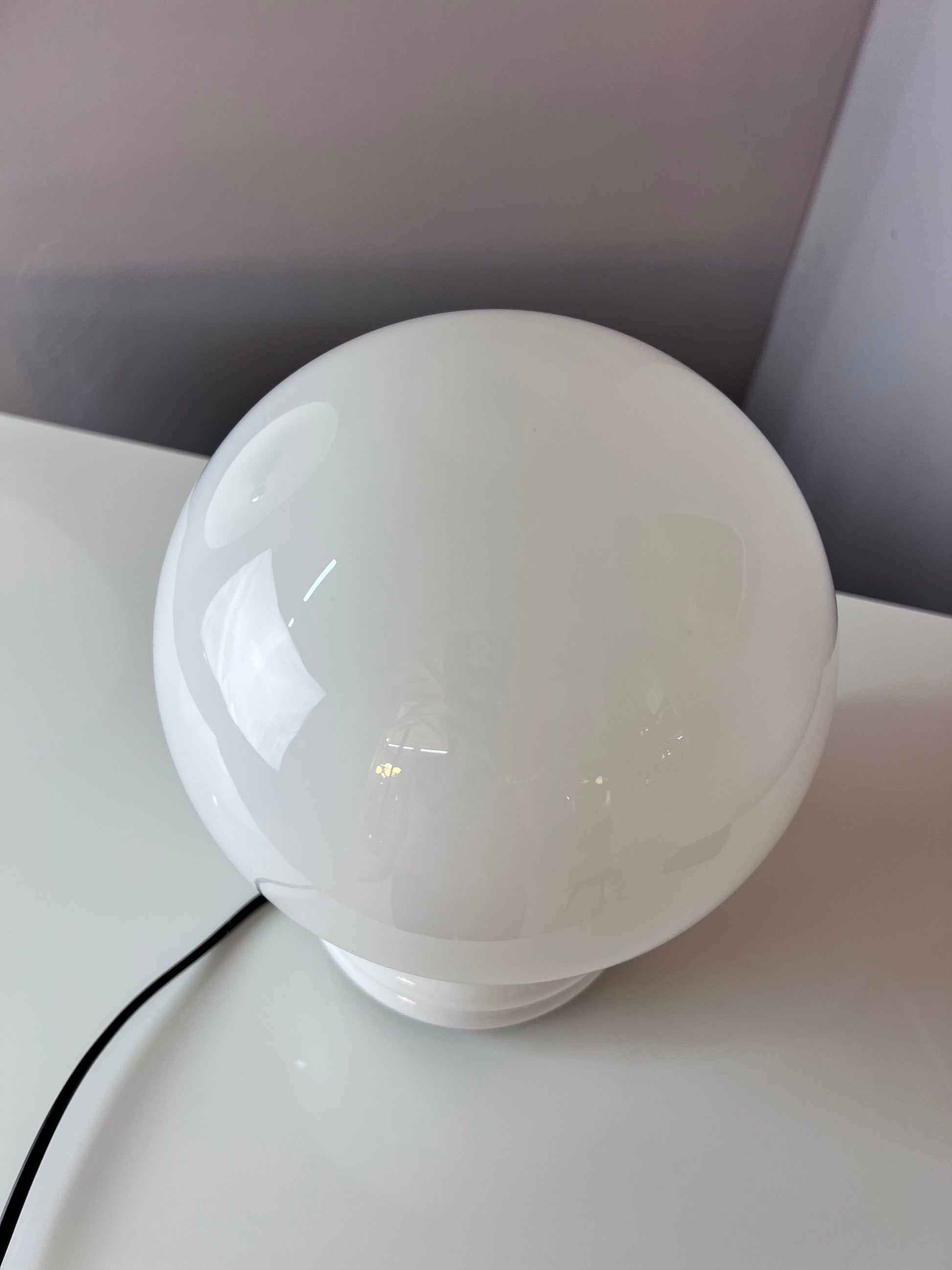 Tischlampe weiß Glas von Glashütte Limburg