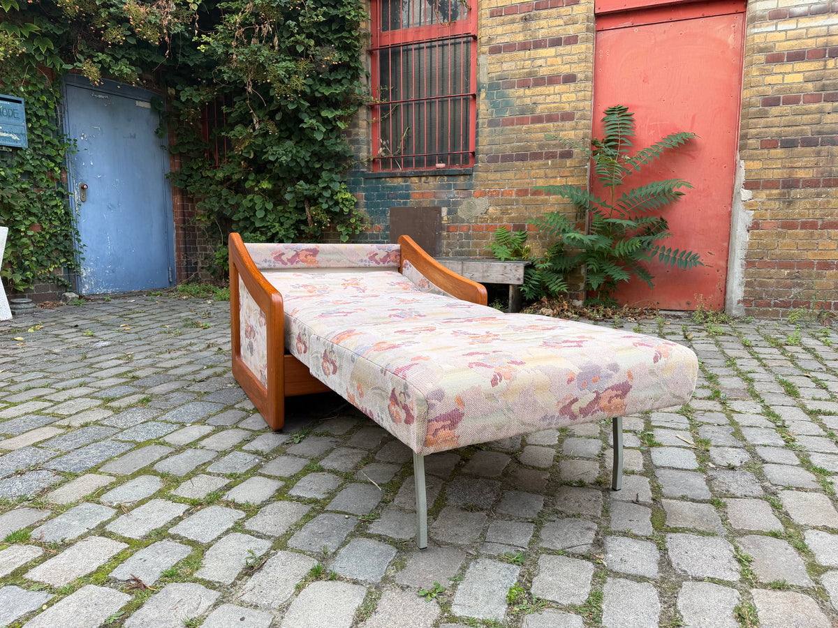 Schlafsessel / Gästebett Teak Textilstoff aus Dänemark
